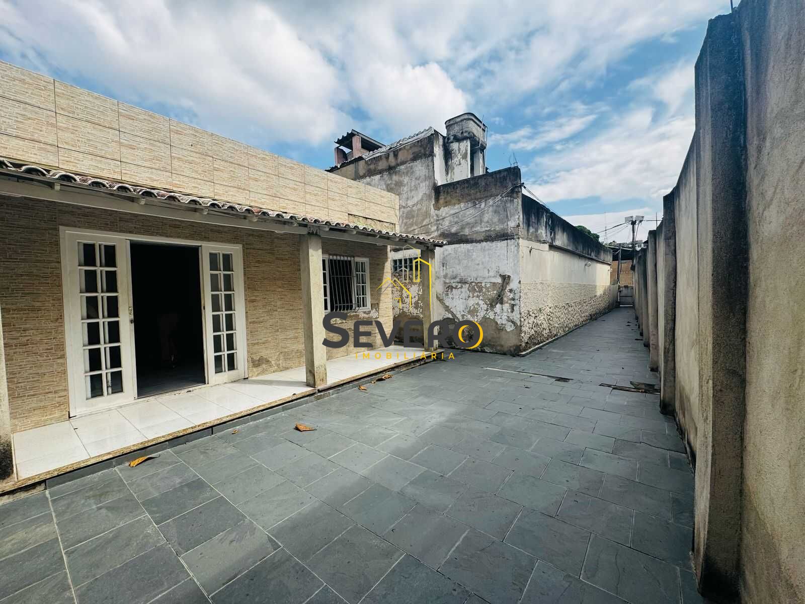 Casa à venda com 2 quartos, 96m² - Foto 6