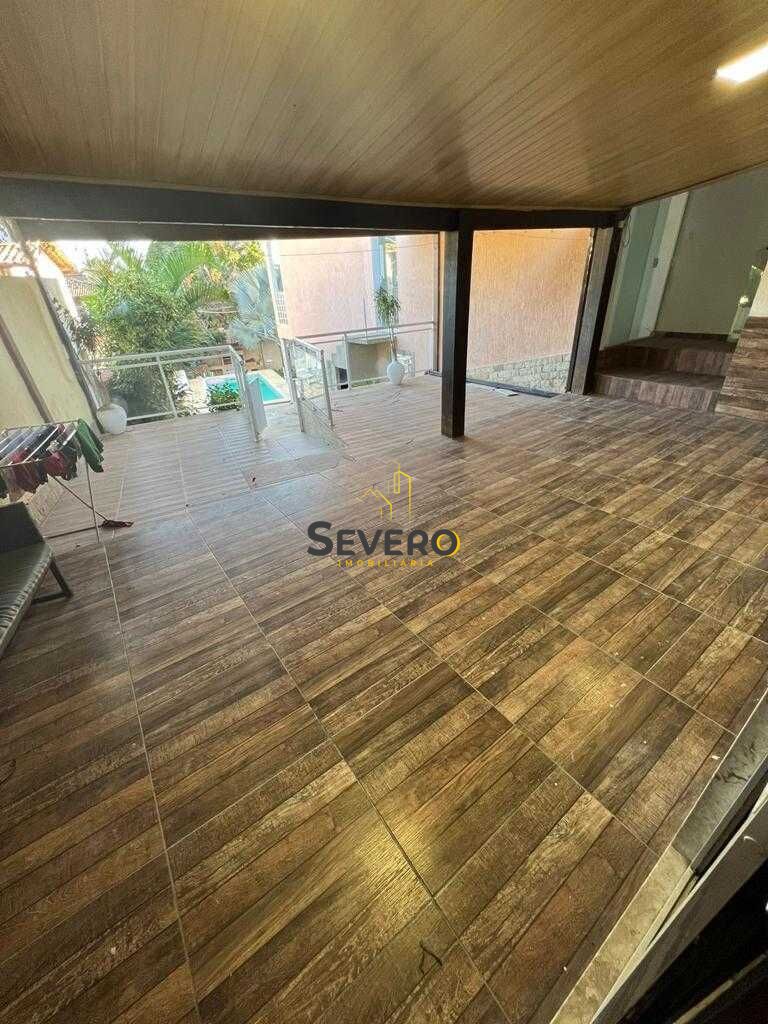 Casa à venda com 4 quartos, 1800m² - Foto 25