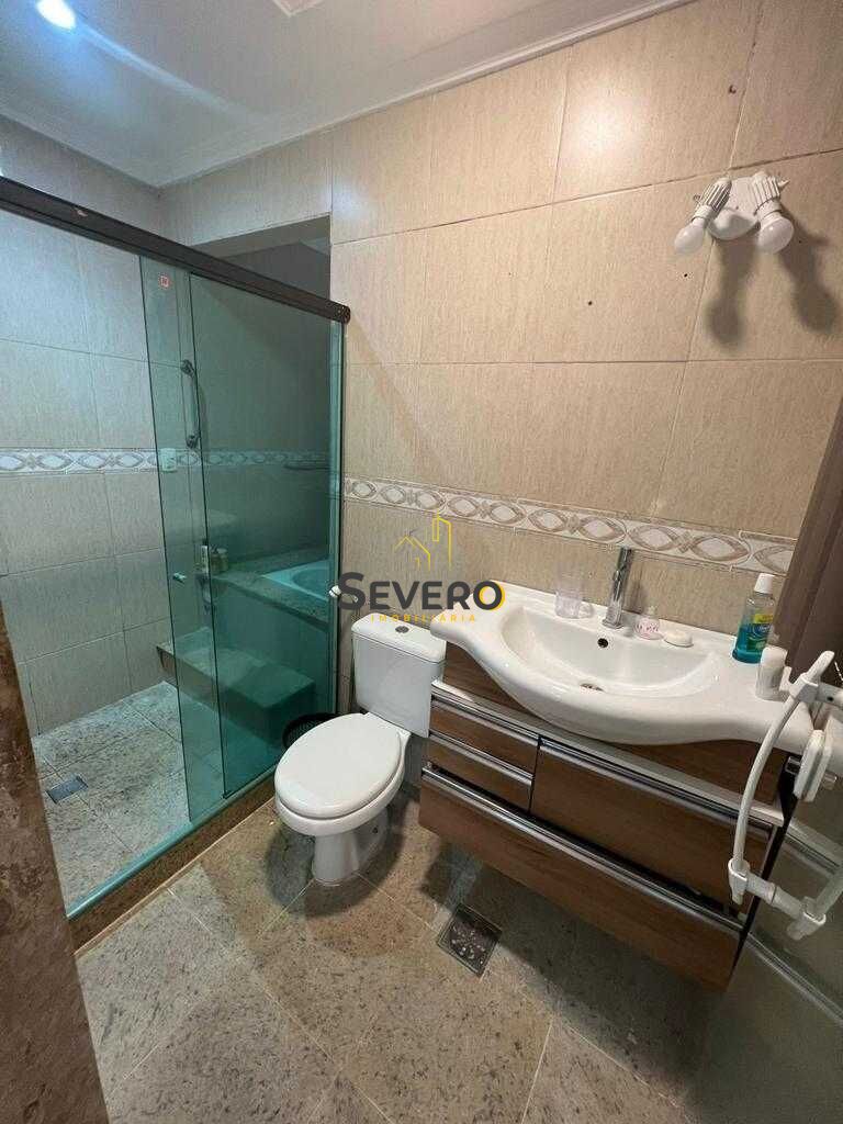 Casa à venda com 4 quartos, 1800m² - Foto 24