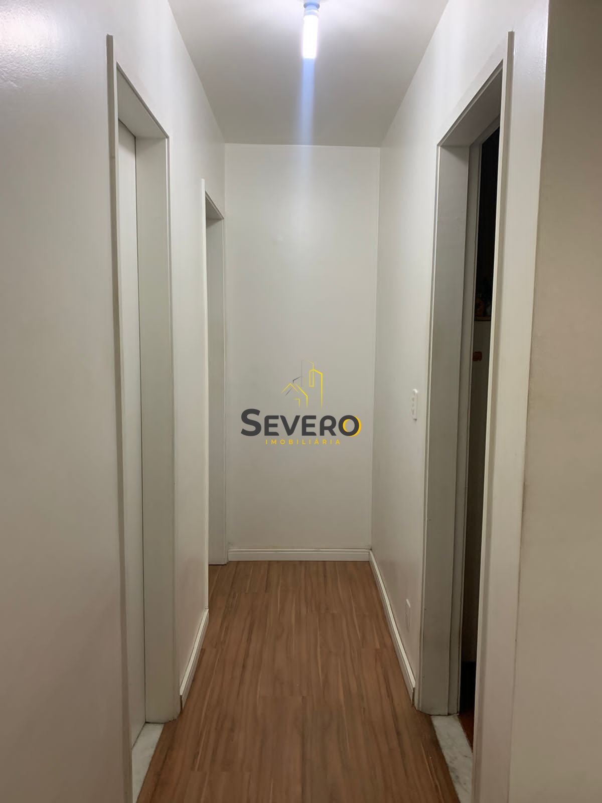 Apartamento à venda com 2 quartos, 80m² - Foto 4