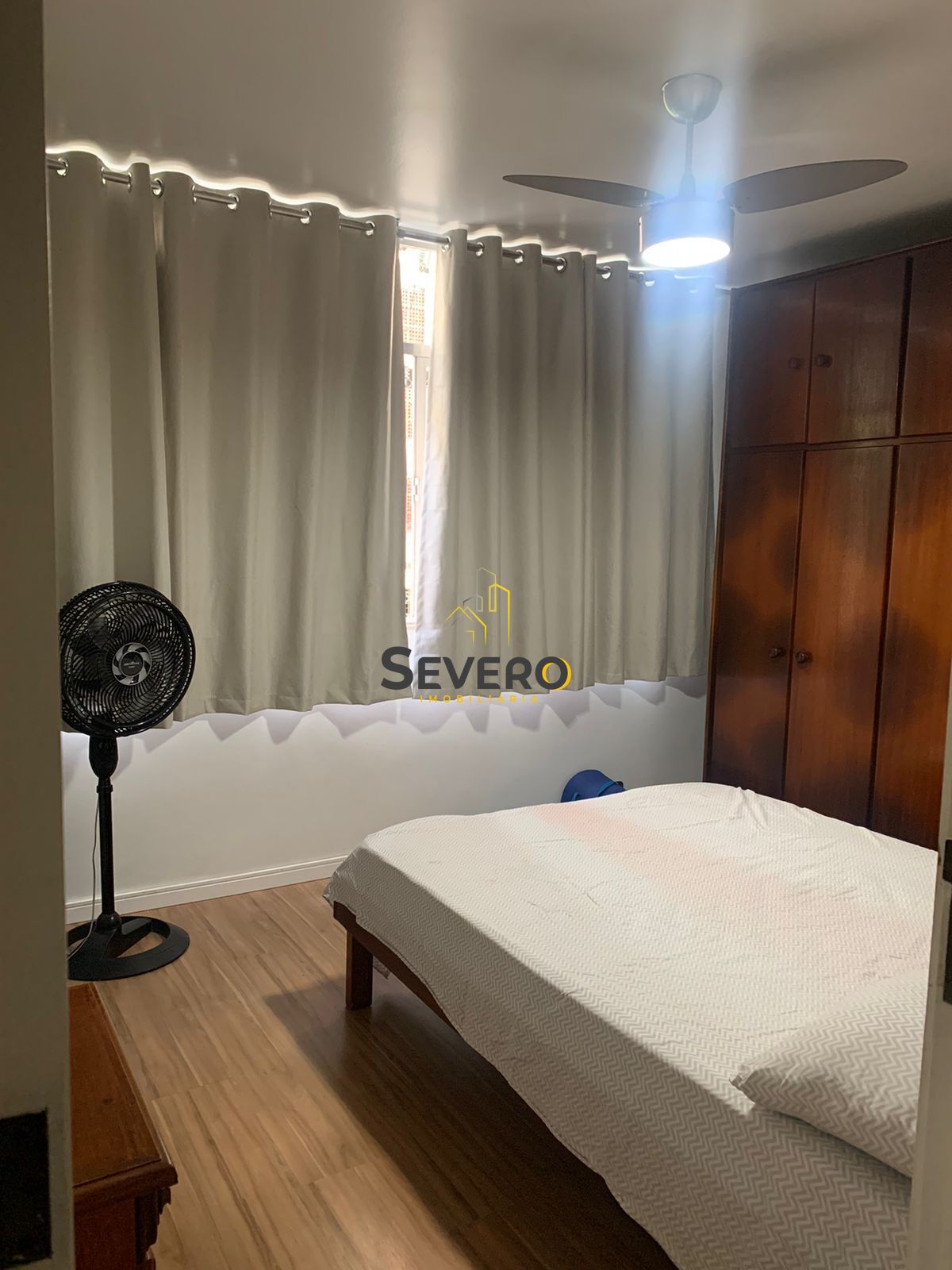 Apartamento à venda com 2 quartos, 80m² - Foto 2