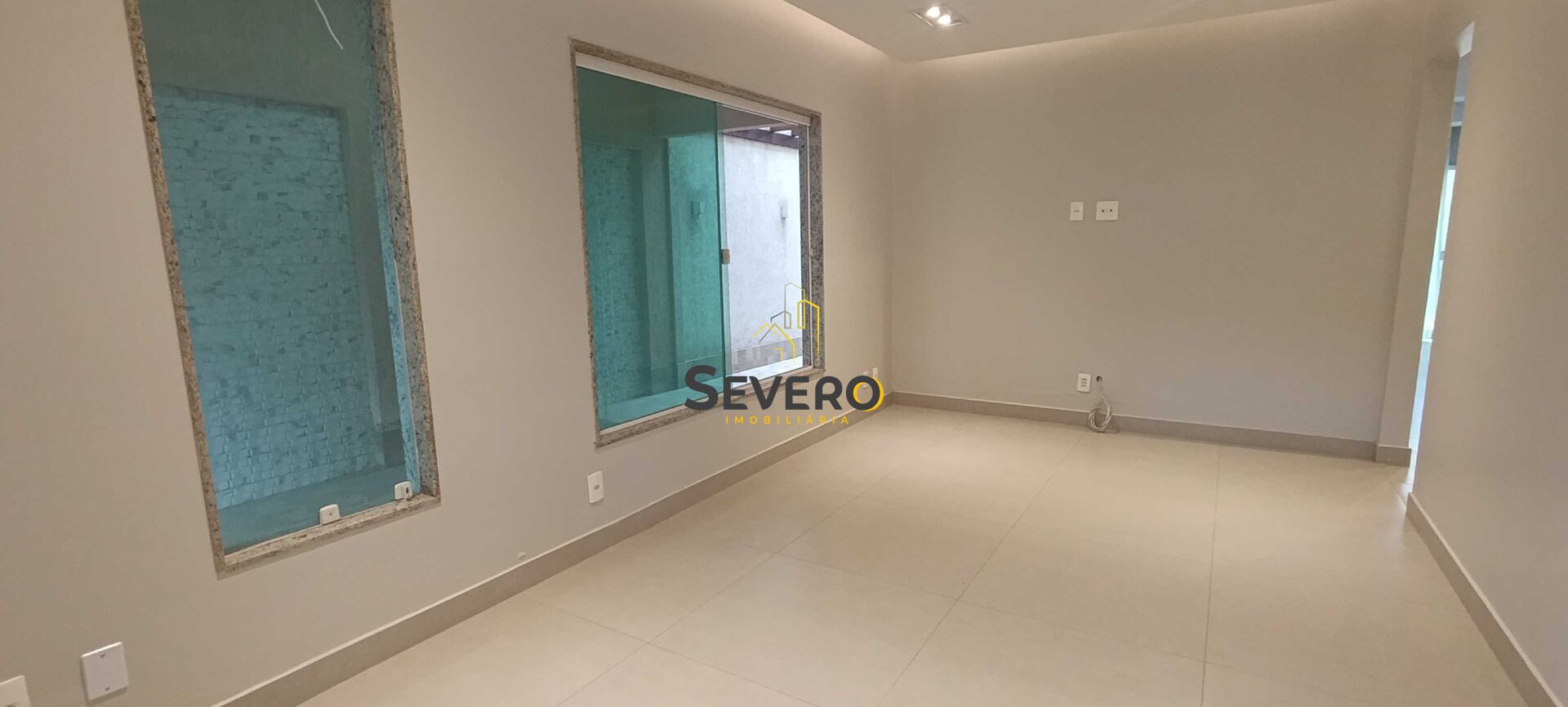 Casa à venda com 3 quartos, 170m² - Foto 4