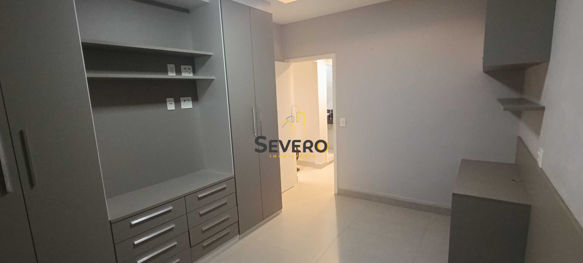 Casa à venda com 3 quartos, 170m² - Foto 9