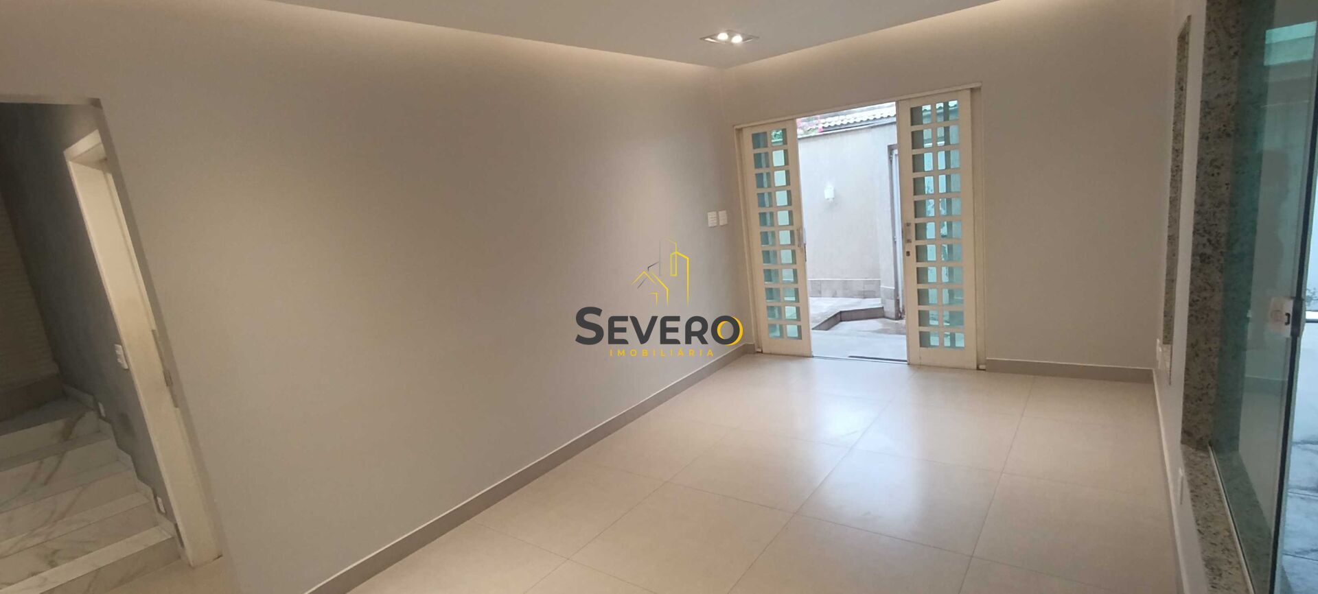 Casa à venda com 3 quartos, 170m² - Foto 5