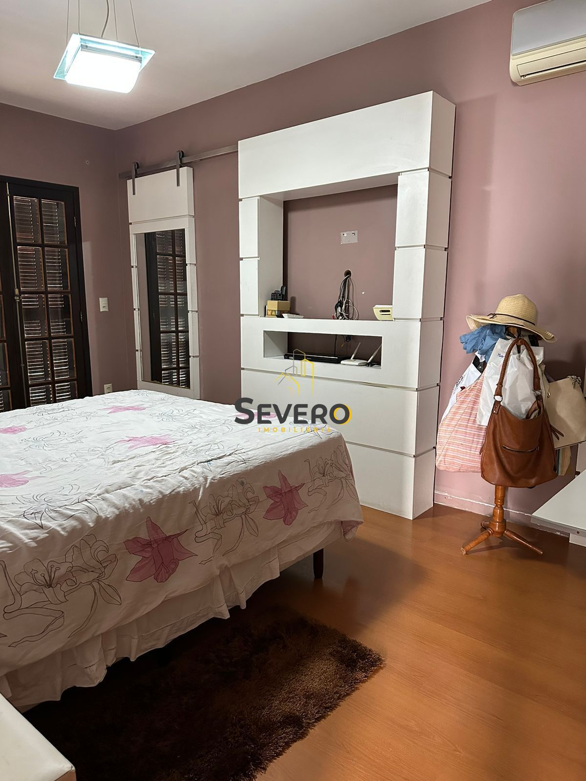 Casa à venda com 3 quartos, 360m² - Foto 12