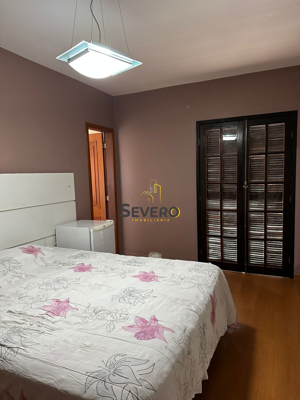 Casa à venda com 3 quartos, 360m² - Foto 14