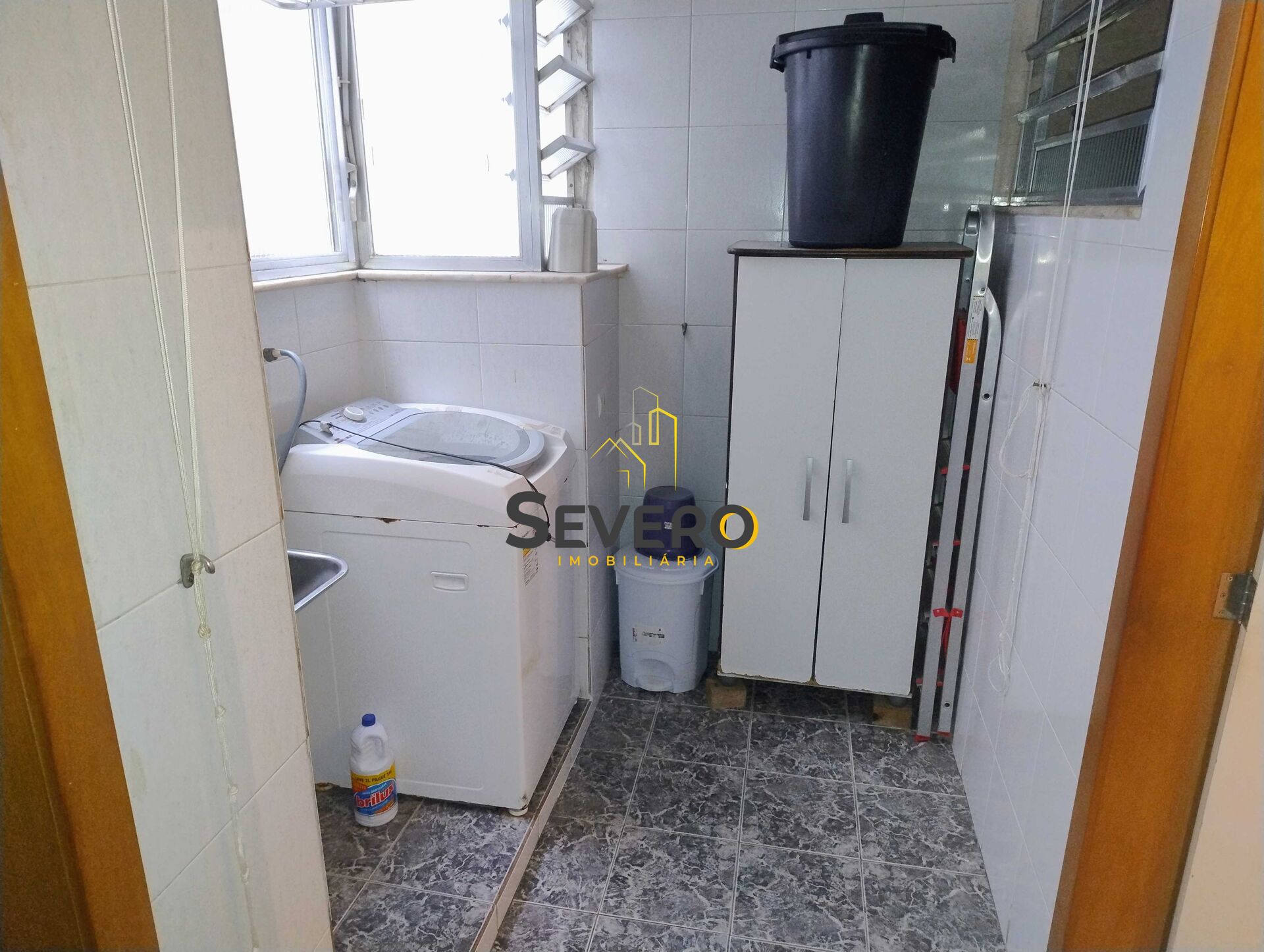 Apartamento à venda com 3 quartos, 100m² - Foto 11