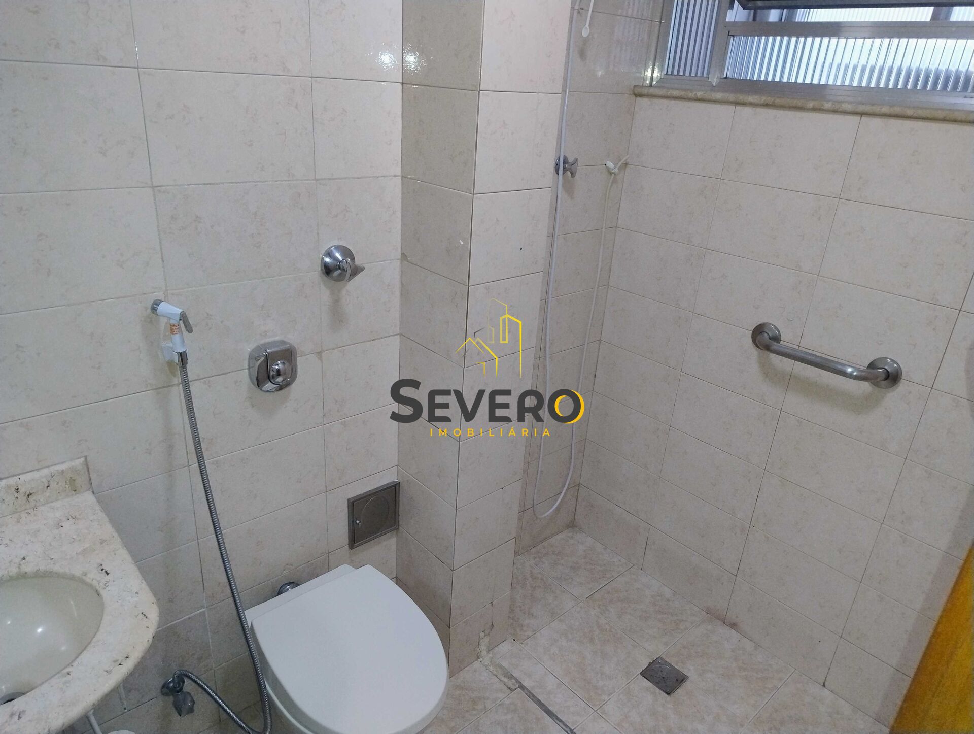 Apartamento à venda com 3 quartos, 100m² - Foto 5