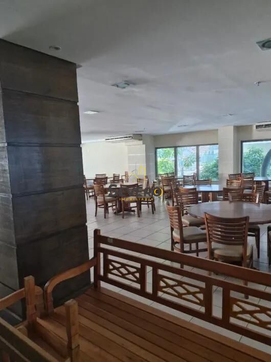 Cobertura, 4 quartos, 258 m² - Foto 8