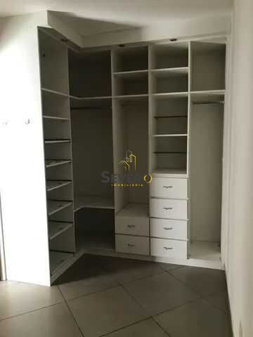 Apartamento à venda com 2 quartos, 70m² - Foto 3