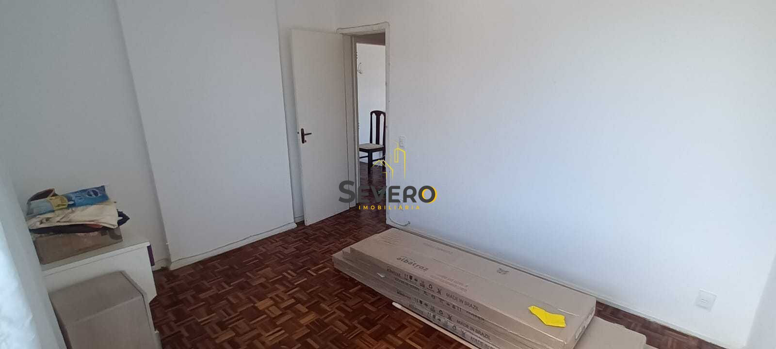 Apartamento à venda com 2 quartos, 78m² - Foto 3