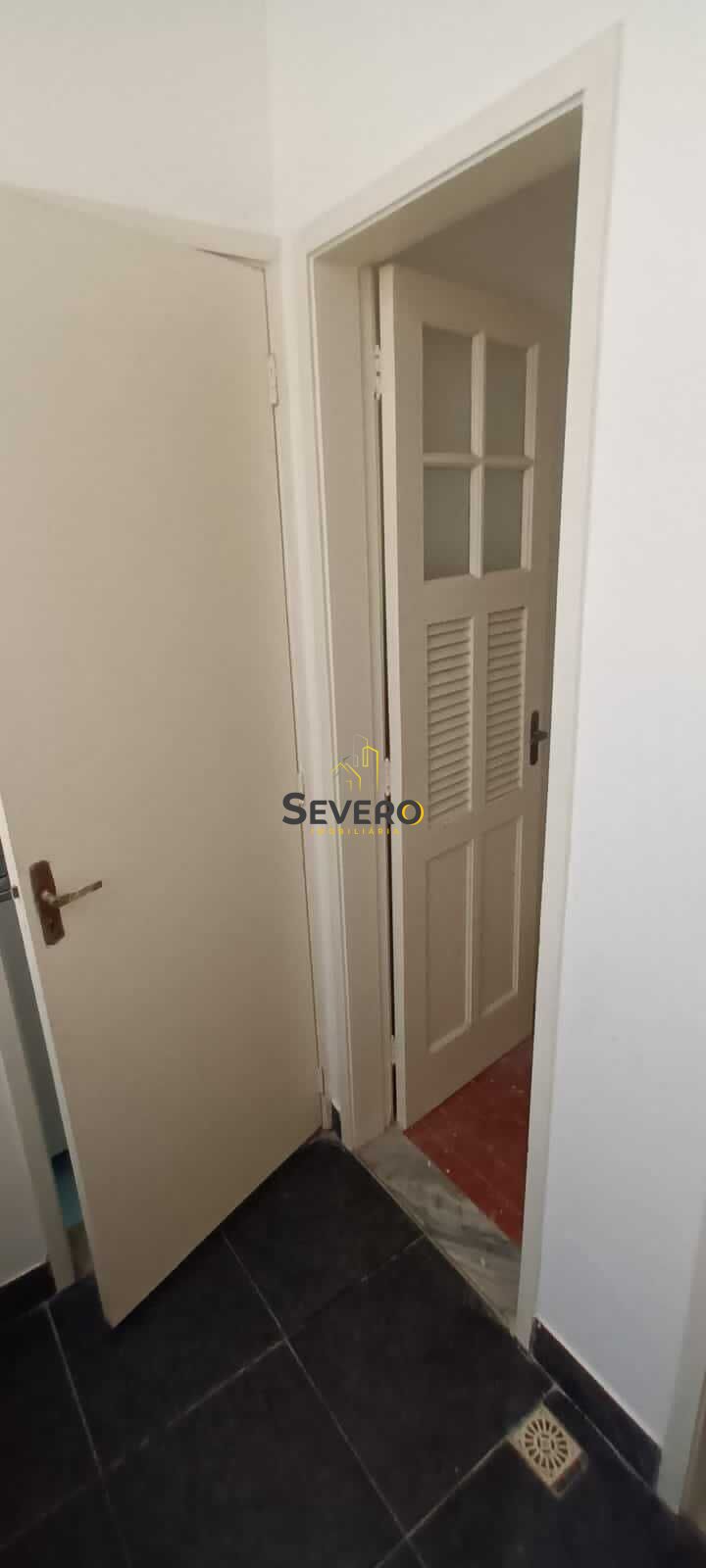 Apartamento à venda com 2 quartos, 78m² - Foto 12