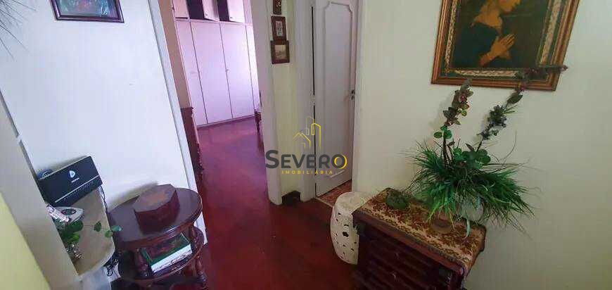 Apartamento à venda com 3 quartos, 130m² - Foto 11