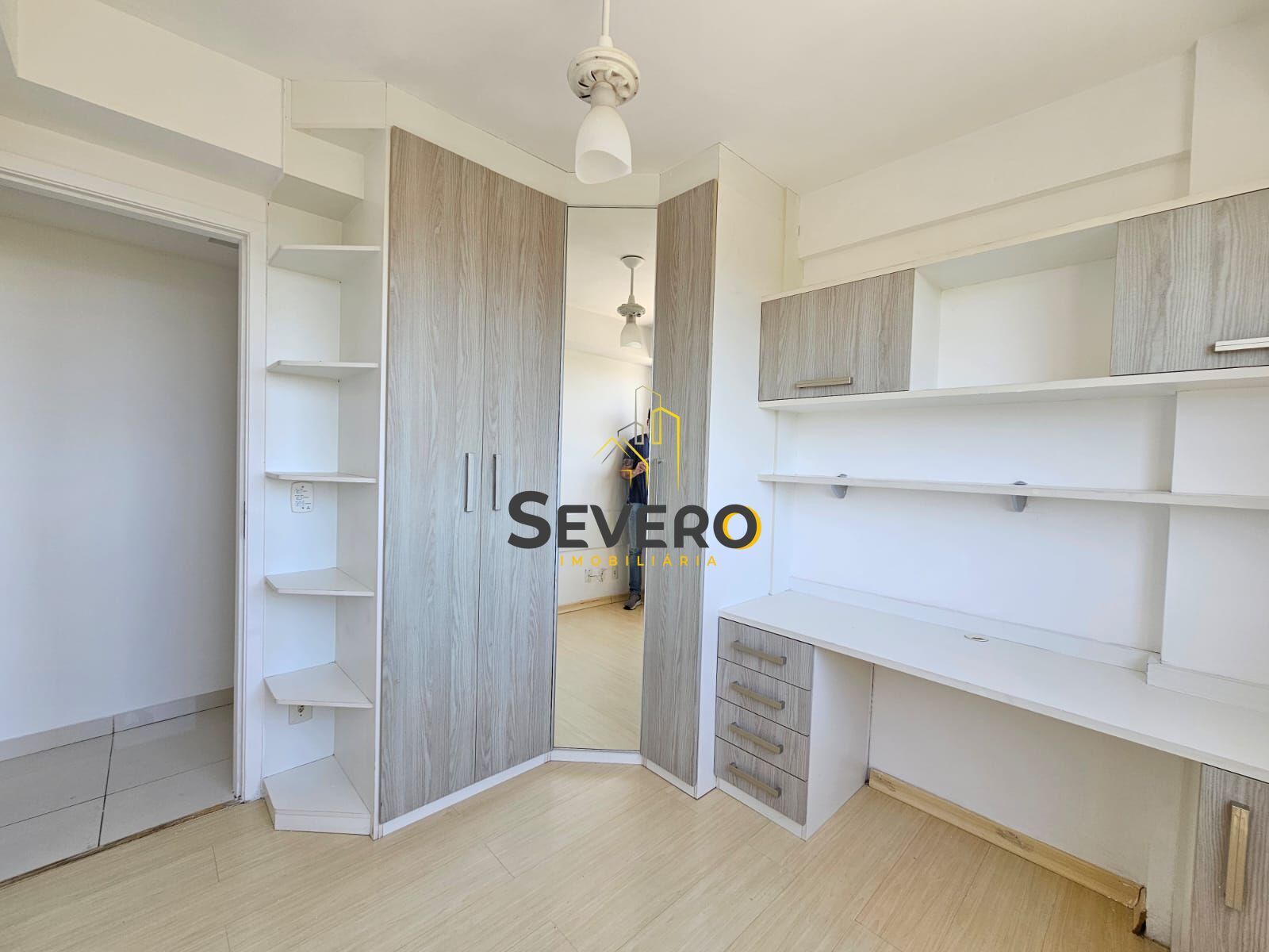 Apartamento à venda com 2 quartos, 56m² - Foto 11