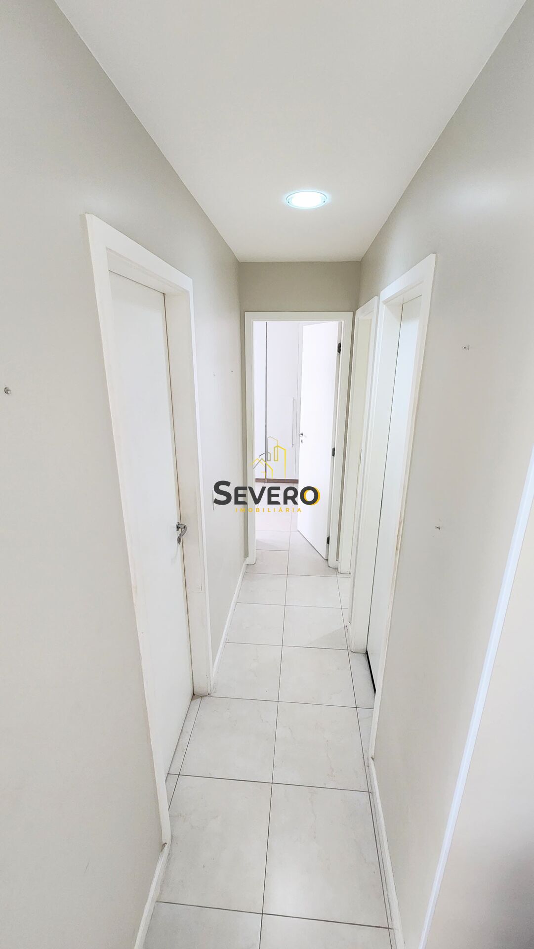 Apartamento à venda com 2 quartos, 95m² - Foto 7
