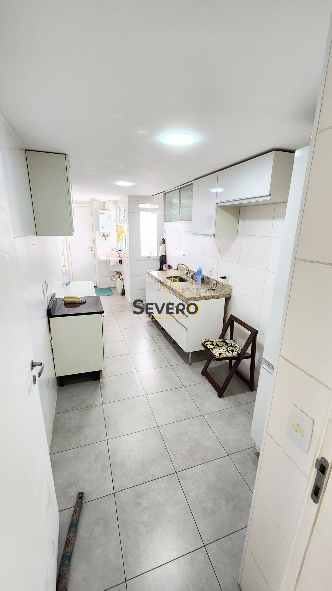 Apartamento à venda com 2 quartos, 95m² - Foto 19