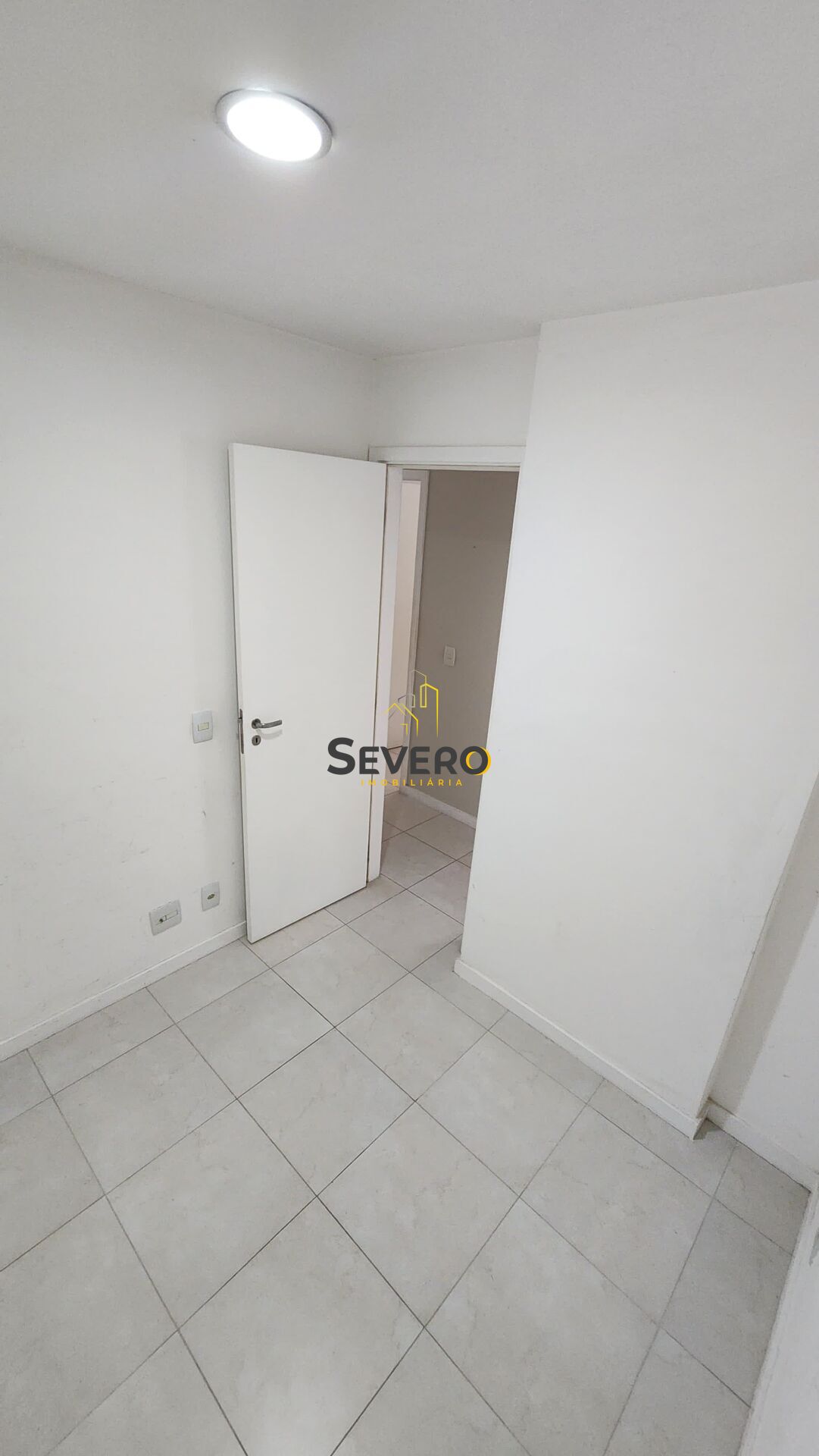 Apartamento à venda com 2 quartos, 95m² - Foto 8