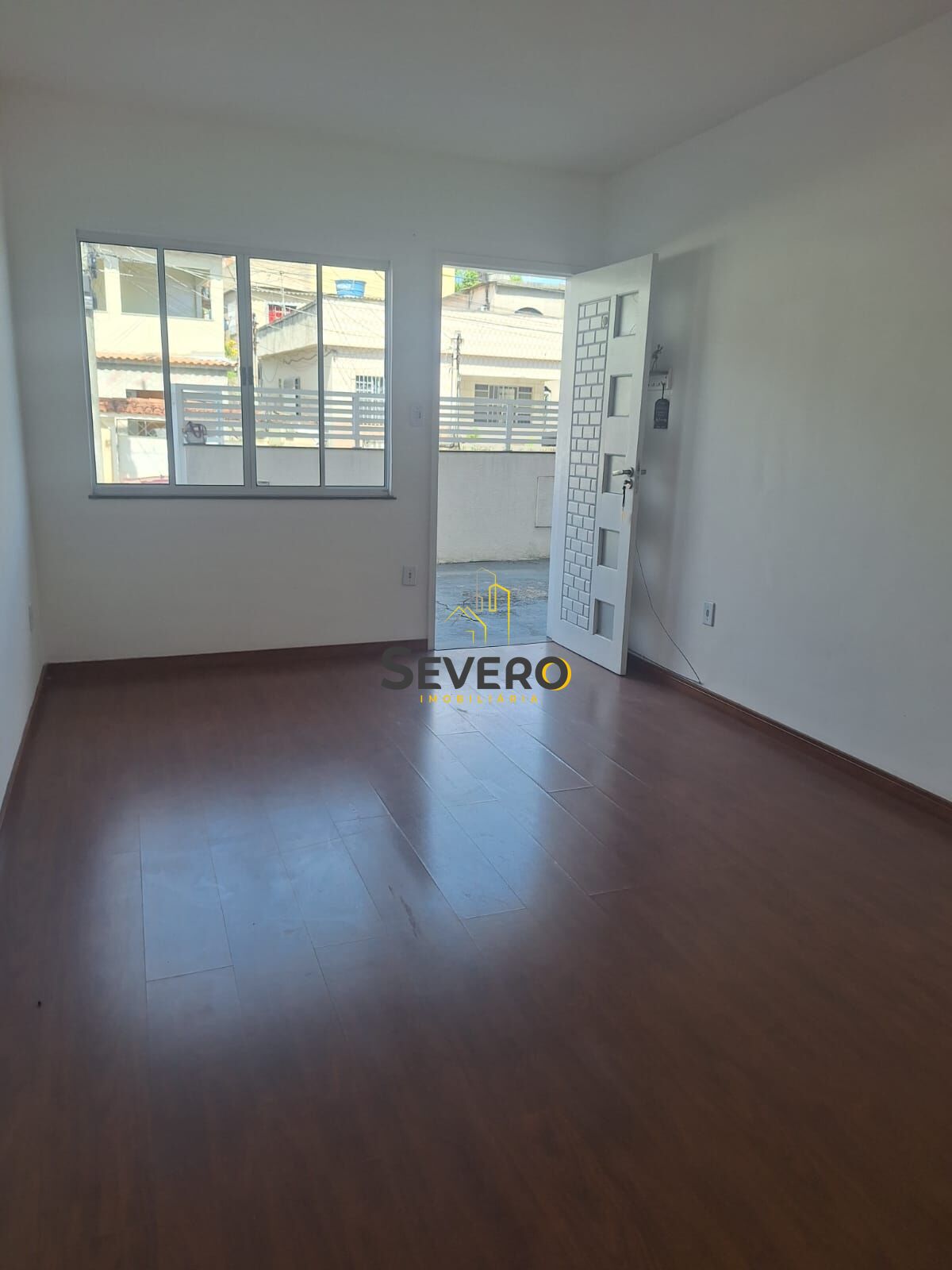 Apartamento à venda com 2 quartos, 80m² - Foto 3