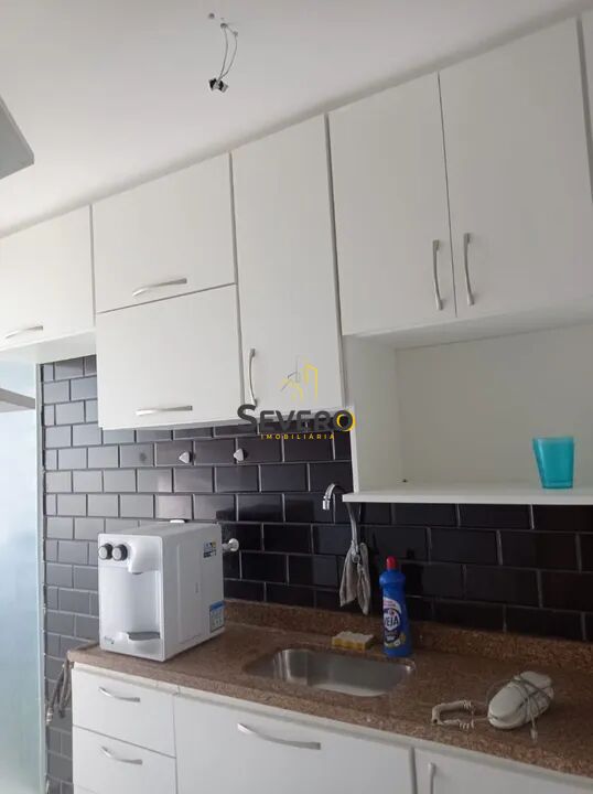 Apartamento à venda com 2 quartos, 60m² - Foto 9