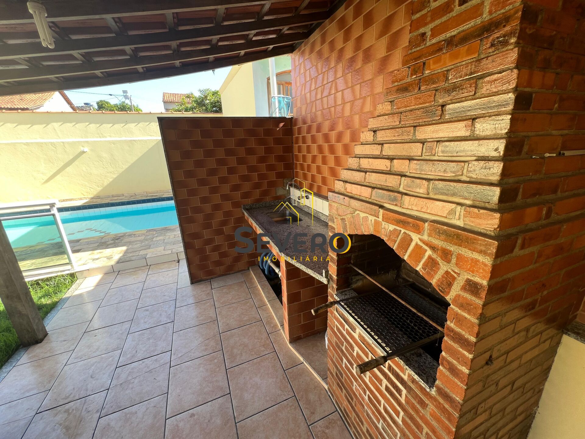 Casa à venda com 3 quartos, 360m² - Foto 5