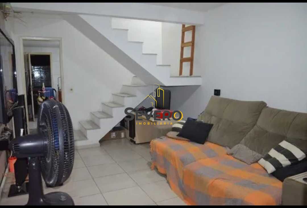 Casa à venda com 2 quartos, 90m² - Foto 7