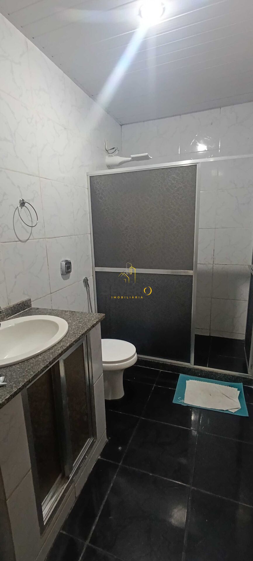 Casa à venda com 2 quartos, 120m² - Foto 11