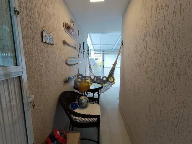 Casa à venda com 3 quartos, 180m² - Foto 13