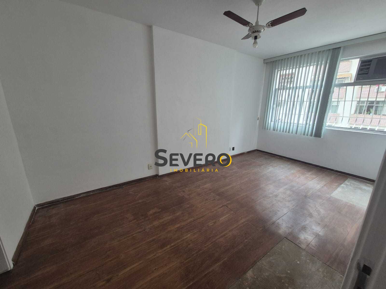 Apartamento à venda com 2 quartos, 110m² - Foto 3