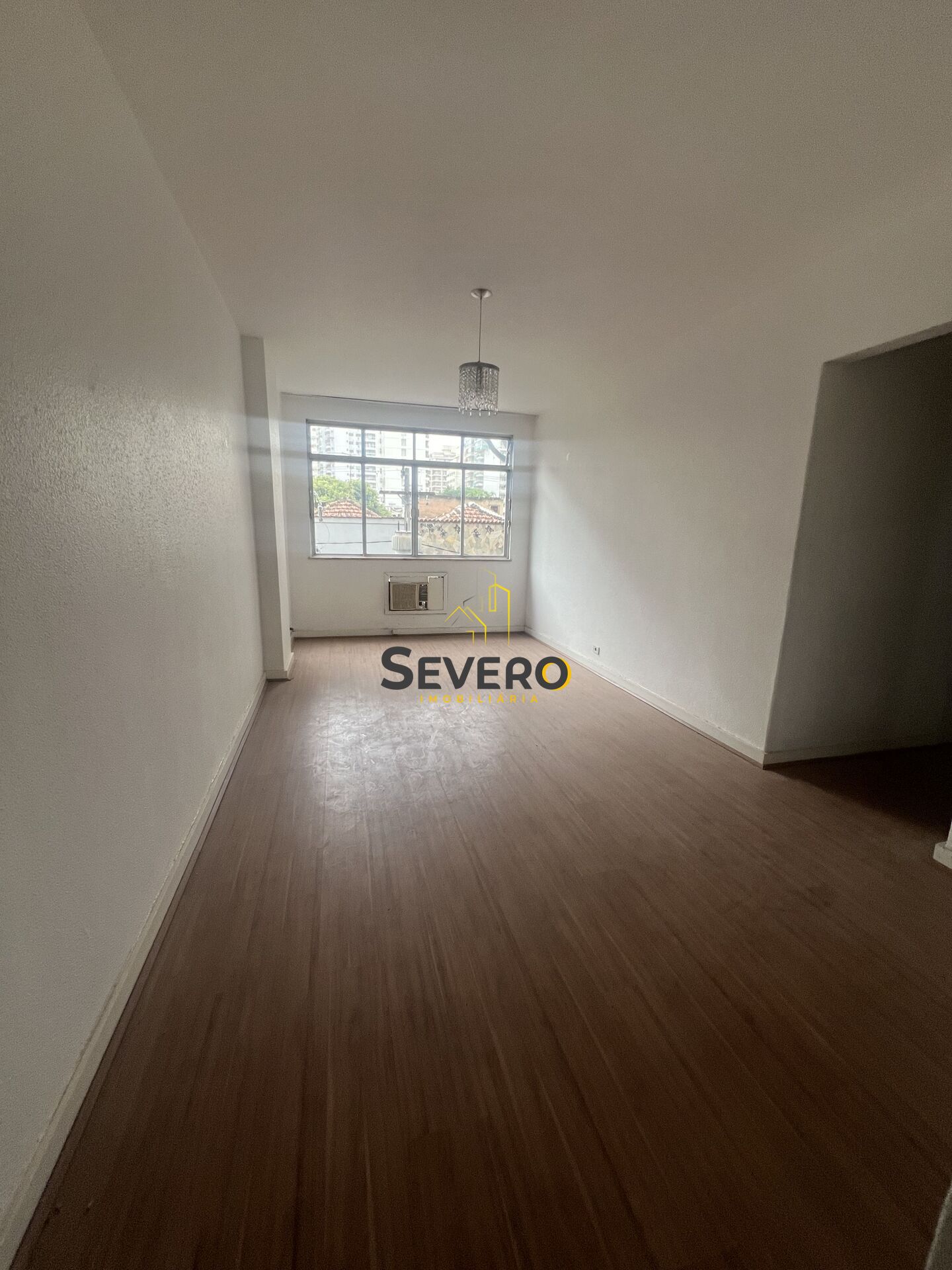 Apartamento à venda com 3 quartos, 85m² - Foto 1