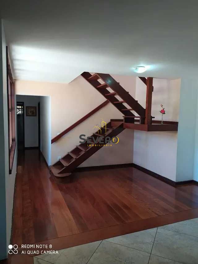 Casa à venda com 5 quartos, 455m² - Foto 7