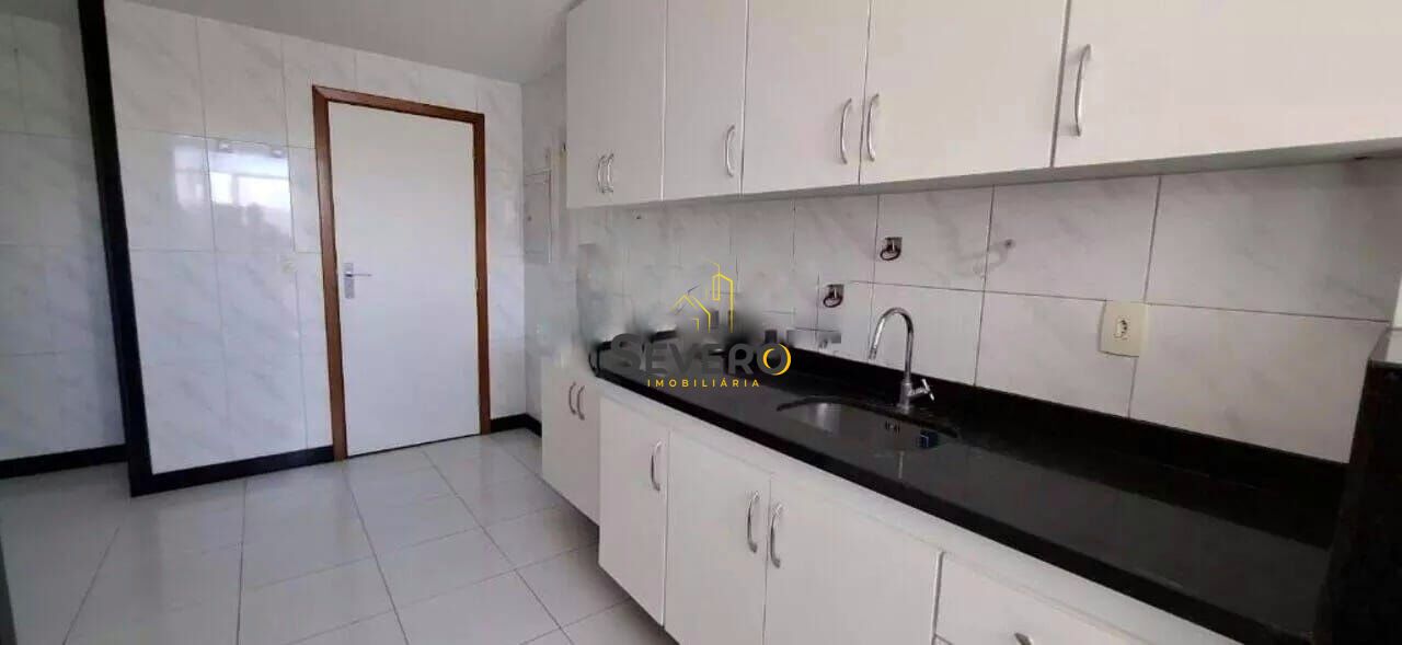 Apartamento à venda com 4 quartos, 175m² - Foto 22