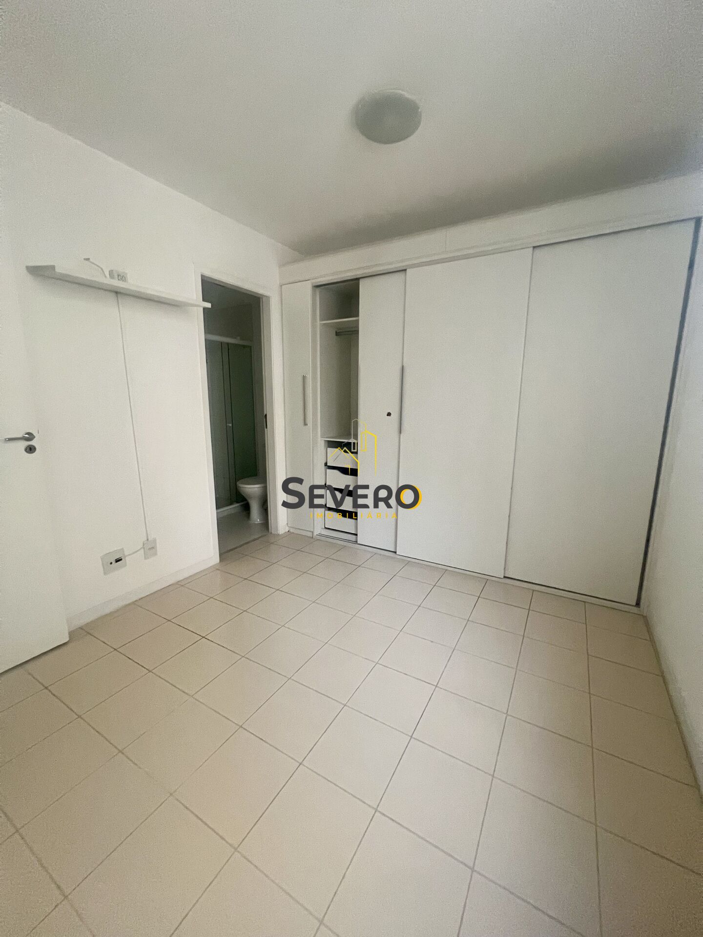 Apartamento à venda com 3 quartos, 75m² - Foto 11