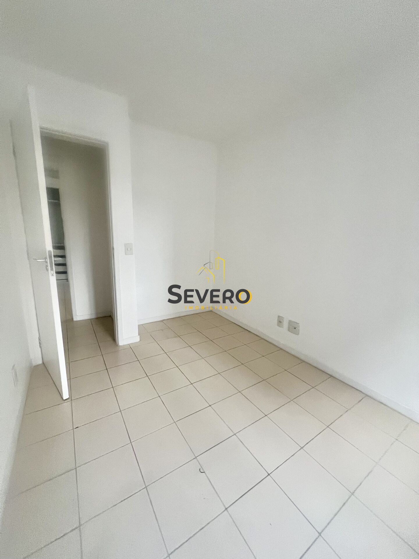 Apartamento à venda com 3 quartos, 75m² - Foto 17