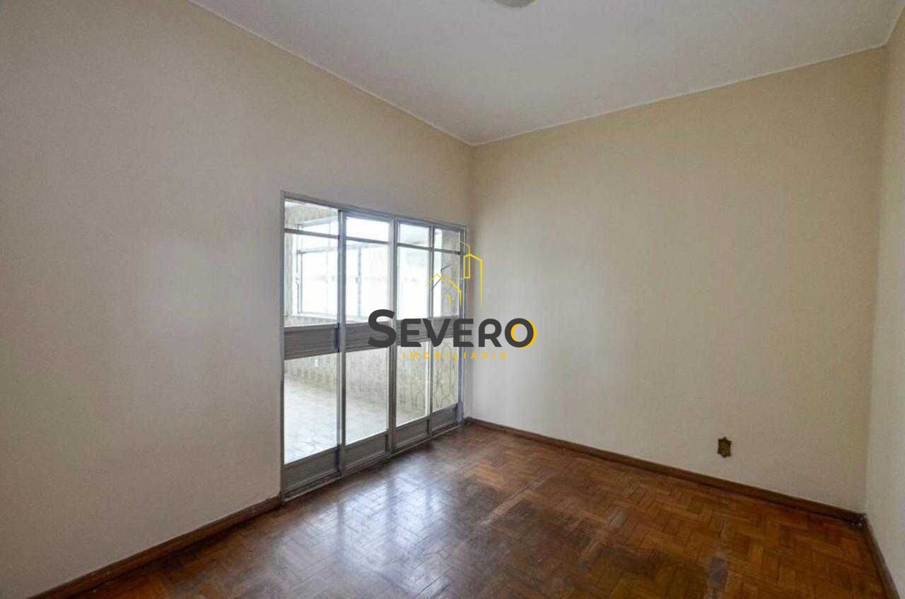 Apartamento à venda com 2 quartos, 82m² - Foto 13
