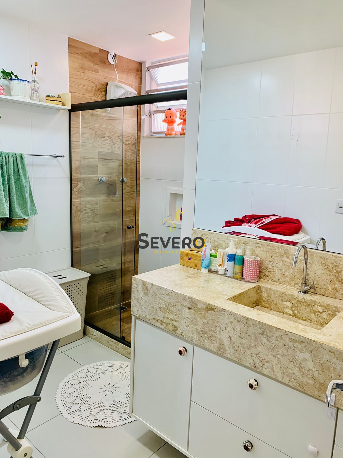 Casa à venda com 5 quartos, 300m² - Foto 40