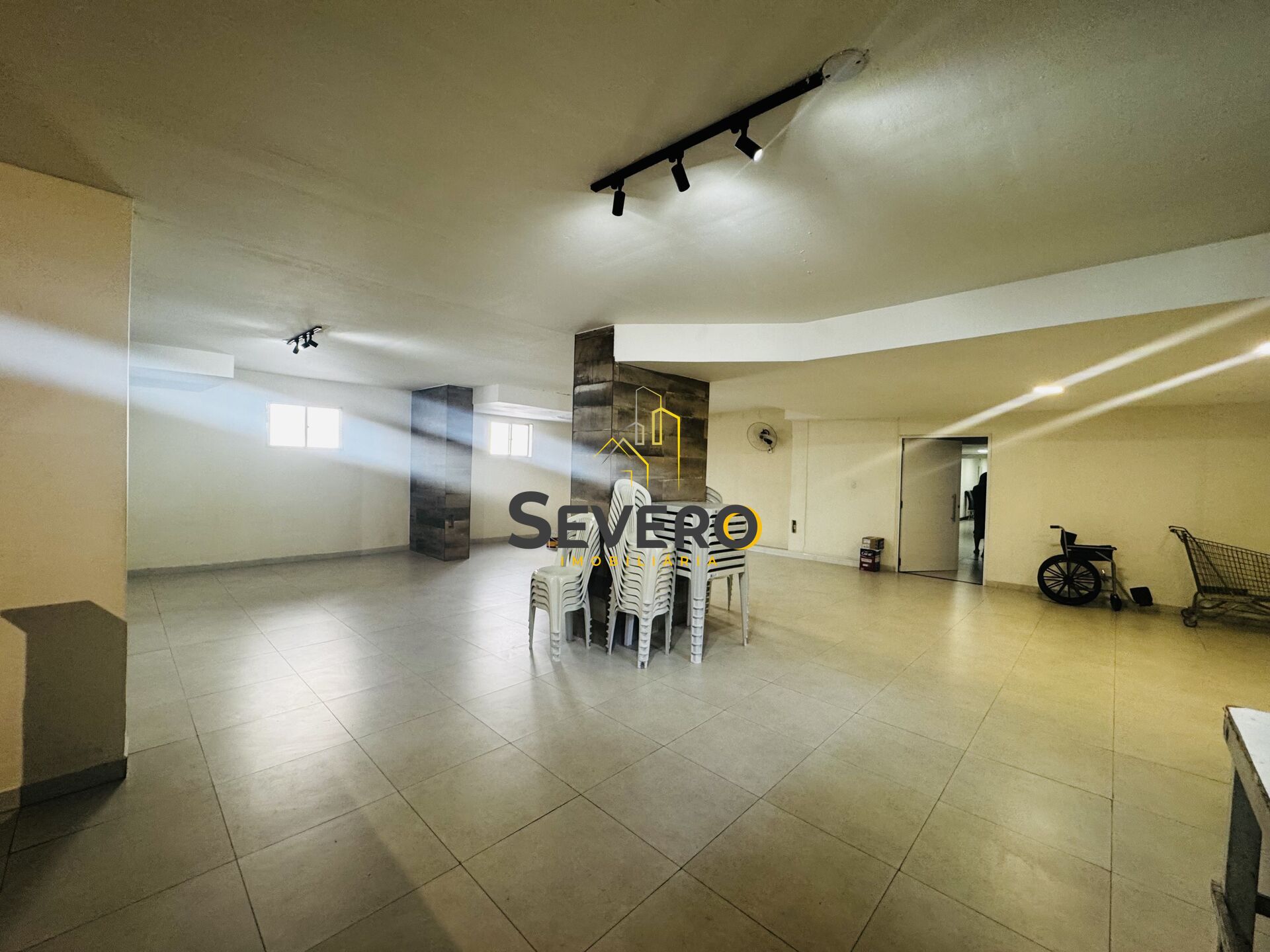 Apartamento à venda com 2 quartos, 50m² - Foto 14