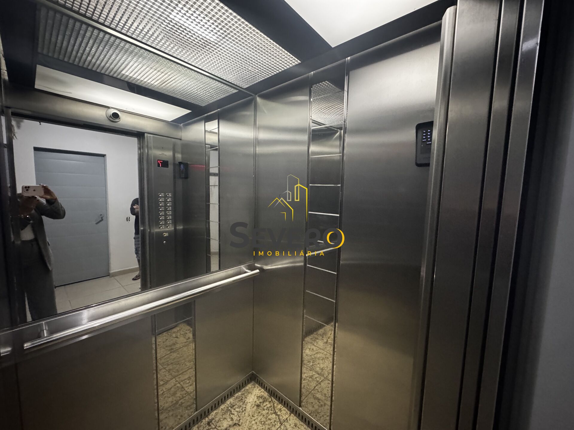 Apartamento à venda com 2 quartos, 50m² - Foto 9