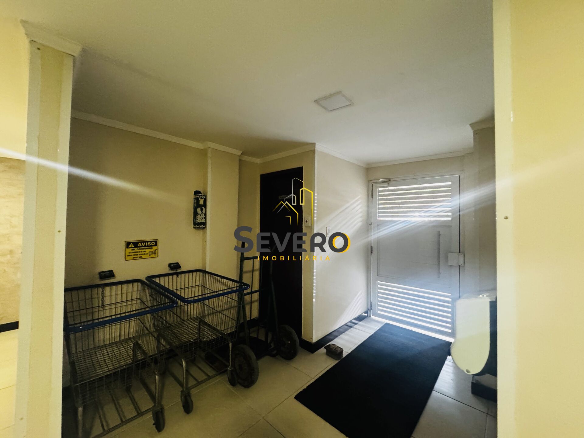 Apartamento à venda com 2 quartos, 50m² - Foto 12