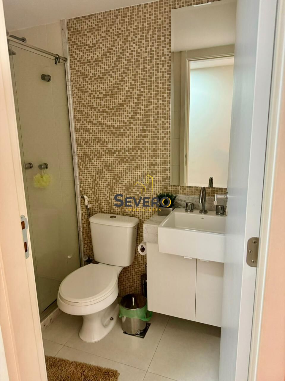 Apartamento à venda com 4 quartos, 188m² - Foto 17