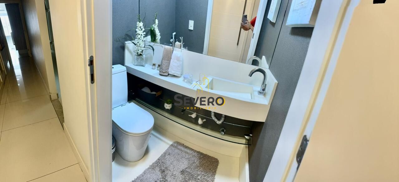 Apartamento à venda com 4 quartos, 188m² - Foto 19