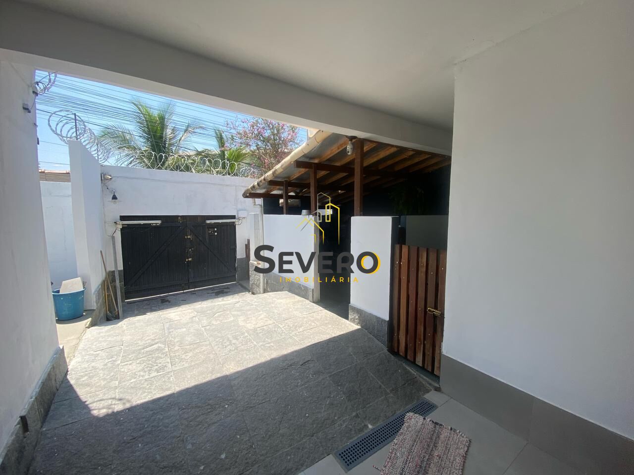 Casa à venda com 4 quartos, 239m² - Foto 18