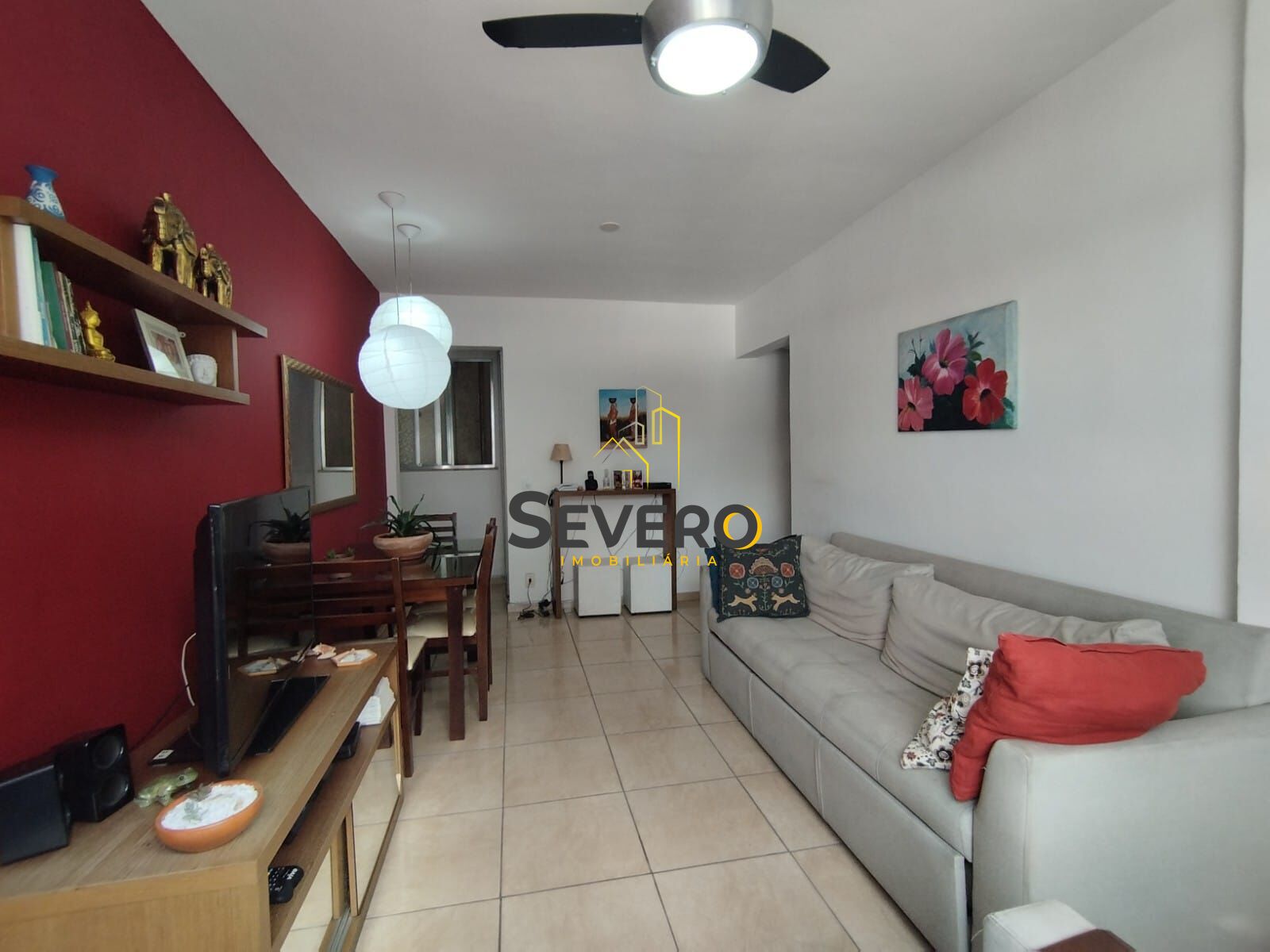 Apartamento à venda com 2 quartos, 78m² - Foto 2