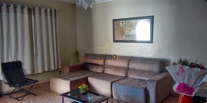 Casa, 3 quartos, 240 m² - Foto 8