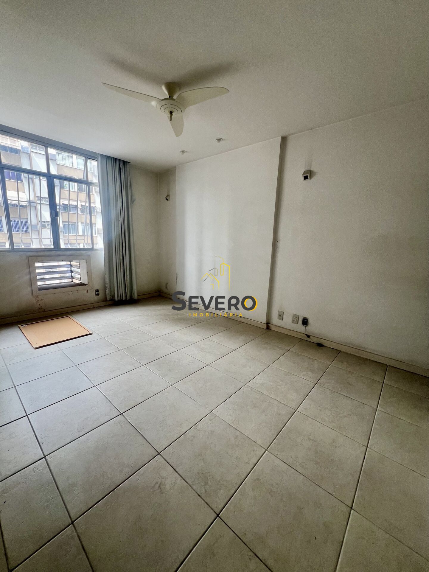 Apartamento à venda com 3 quartos, 110m² - Foto 6