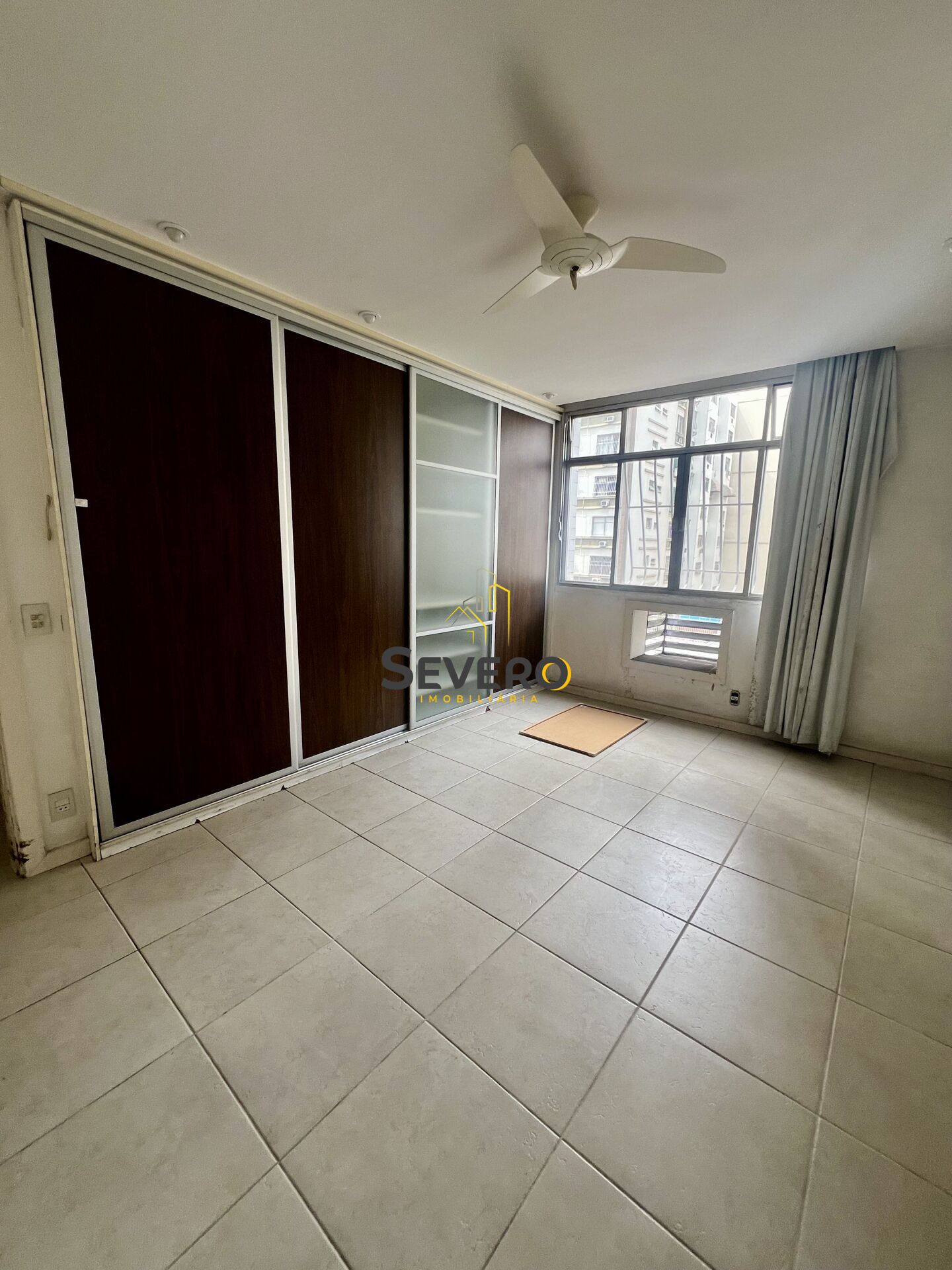 Apartamento à venda com 3 quartos, 110m² - Foto 7