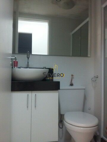 Apartamento à venda com 2 quartos, 70m² - Foto 7