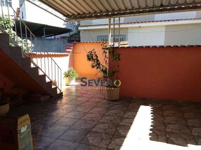 Sobrado à venda com 3 quartos, 250m² - Foto 4