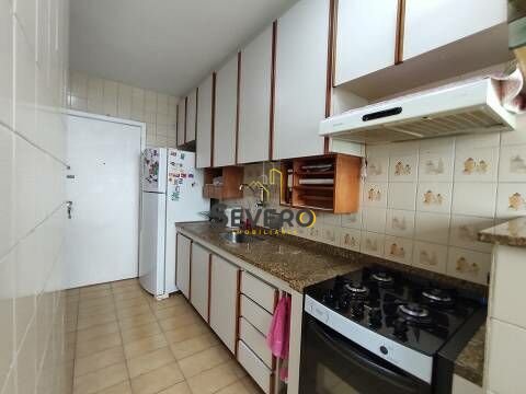 Apartamento à venda com 2 quartos, 78m² - Foto 9