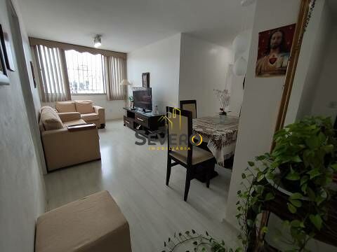 Apartamento à venda com 2 quartos, 78m² - Foto 2