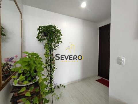 Apartamento à venda com 2 quartos, 78m² - Foto 3